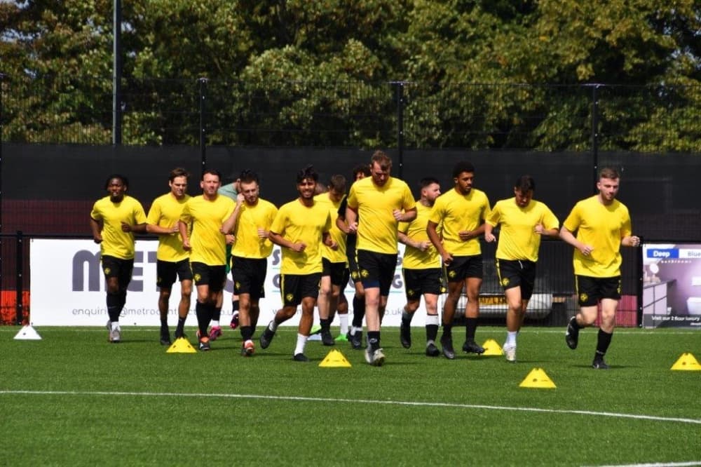 Bexley FC first team sponsored by Capital Roofing